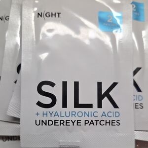 Set Of 12 Pairs Of Night Silk Undereye Patches